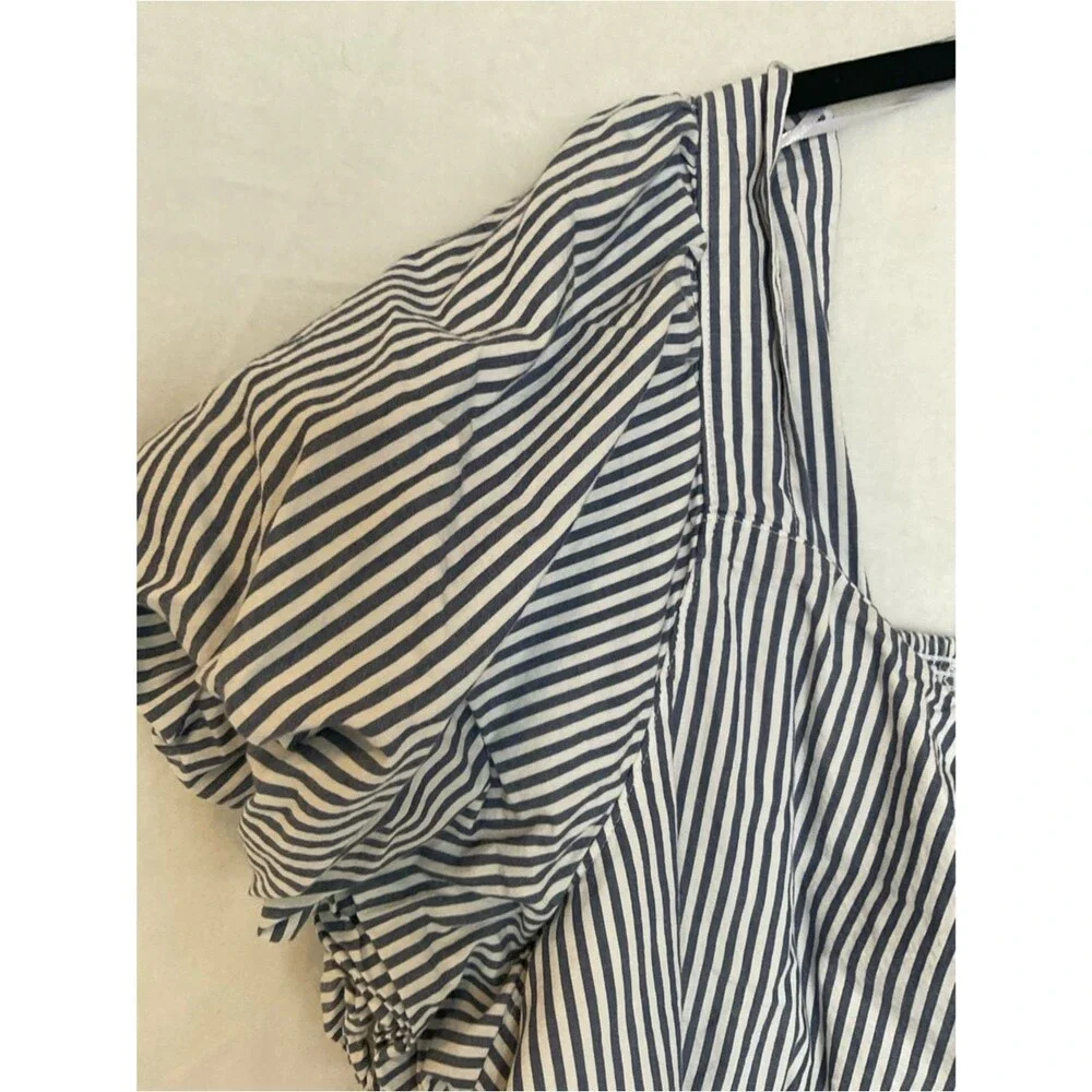 Old Navy Coastal Puff Sleeve Peplum Top XXL Cotton Striped Blue White Smocked